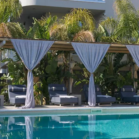 Aval Riviera *